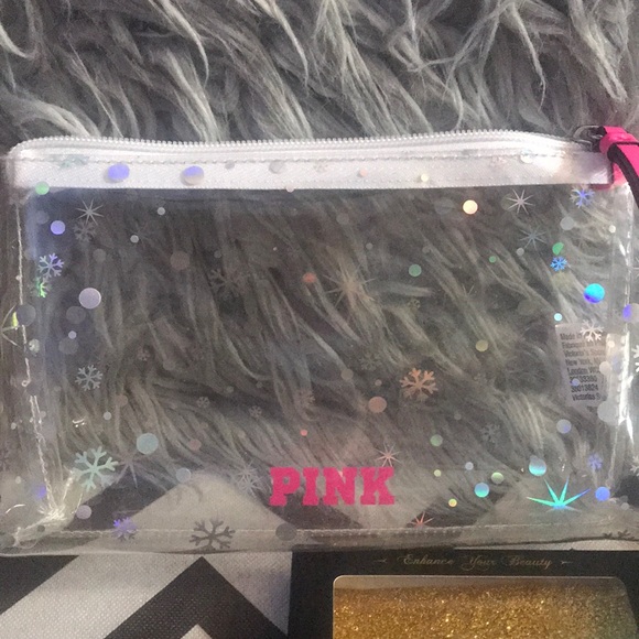 Beauty bundle with PINK cosmetic bag - Picture 4 of 4